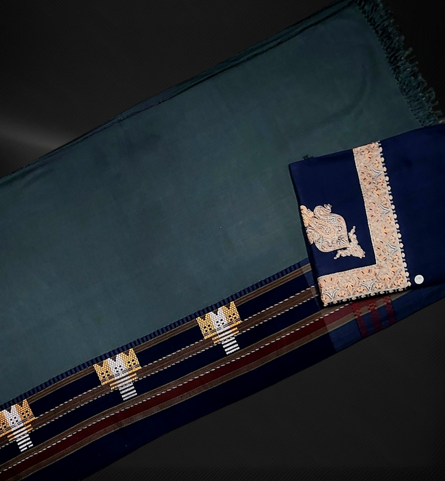 Malaki Mawaz Set/ معوز ملكي مع الشال