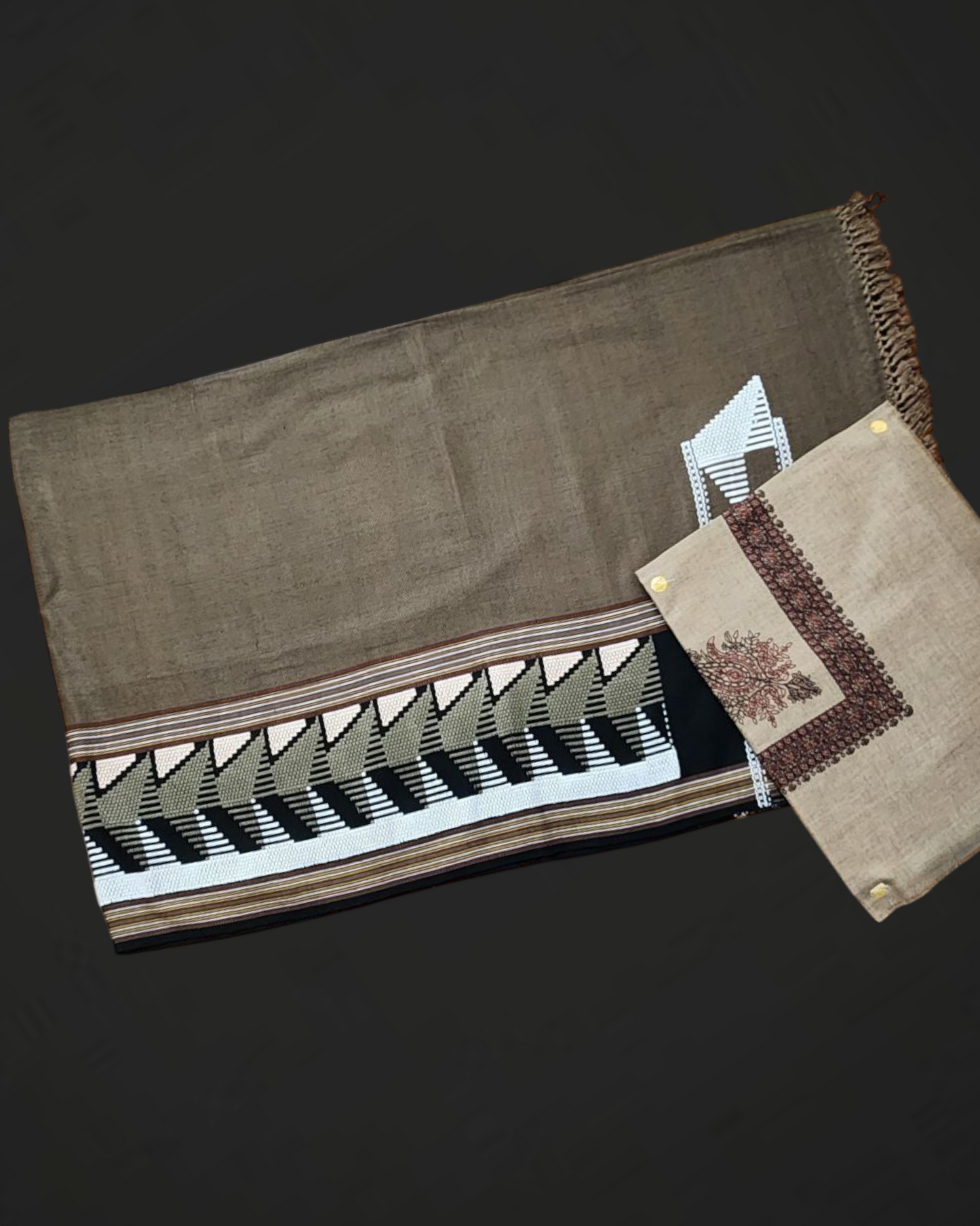 Baythani Mawaz Set/ معوز بيضاني مع الشال