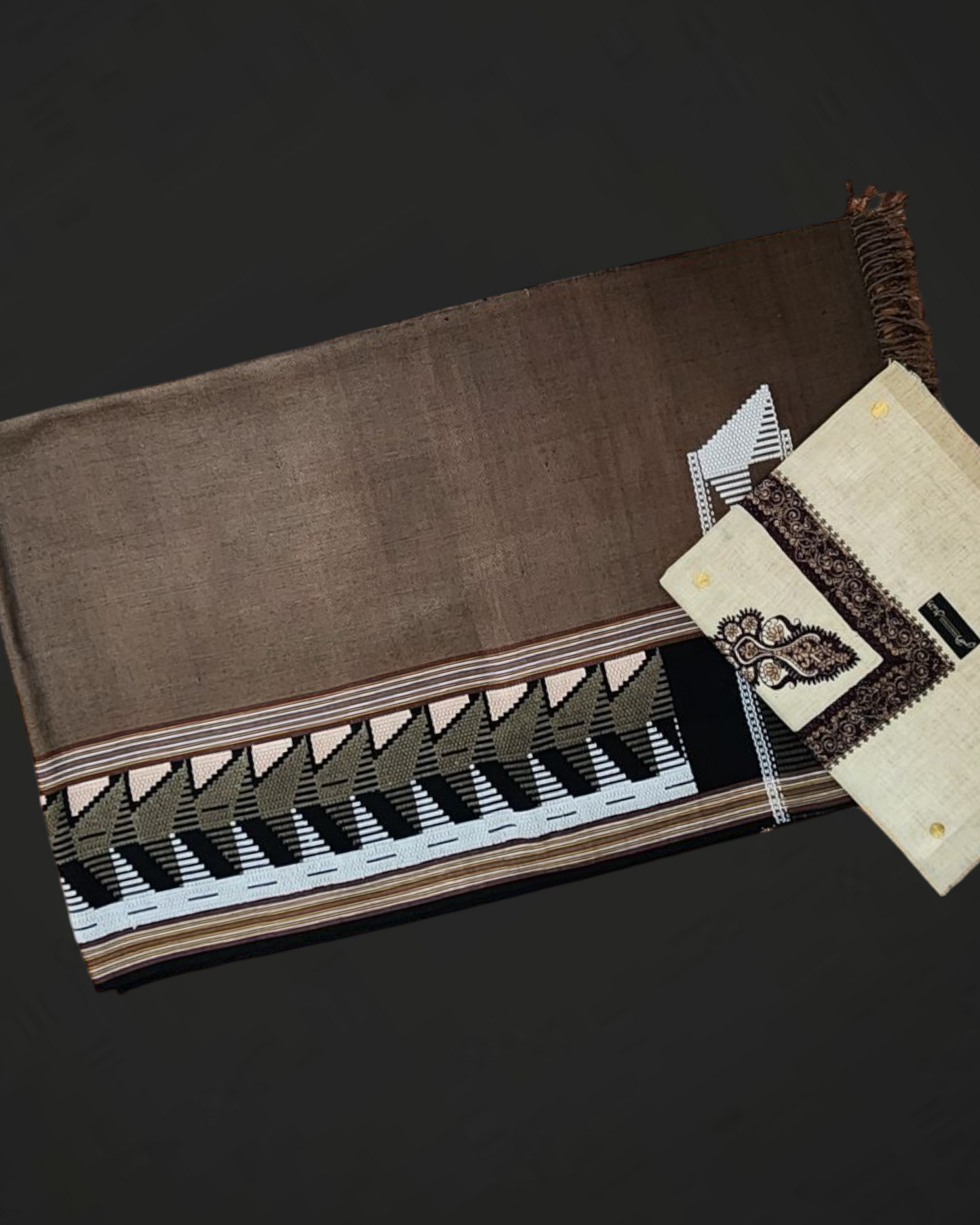 Baythani Mawaz Set/ معوز بيضاني مع الشال