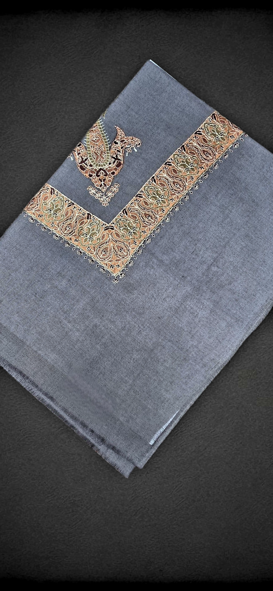 Yemeni style shawl