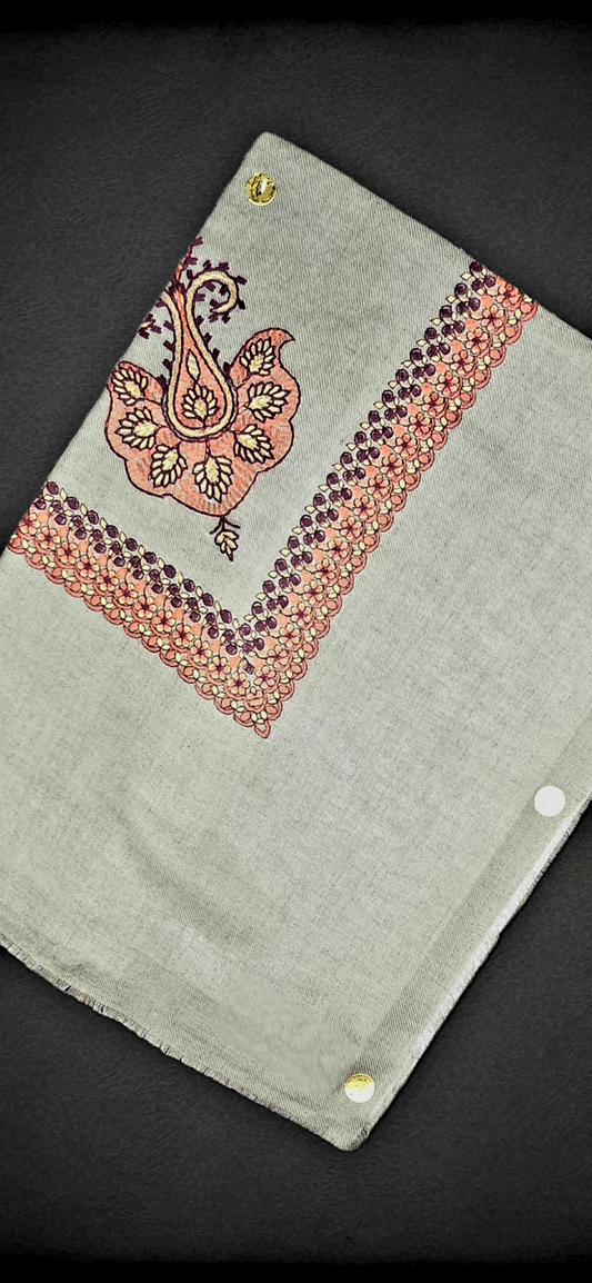 Yemeni style shawl