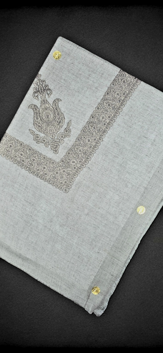 Yemeni style shawl